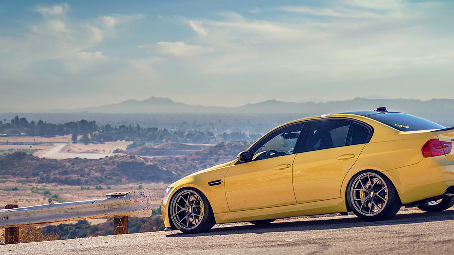 巴塞罗那遭遇队内危机 主帅面临压力，巴塞罗那2022阵容