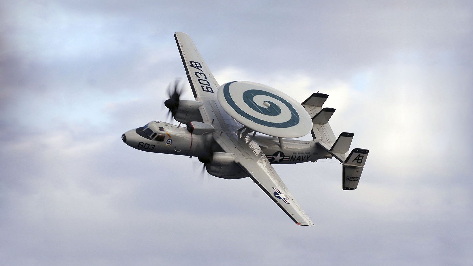 意甲VAR系统中语义分析模型提升判罚效率，意甲var使用规则